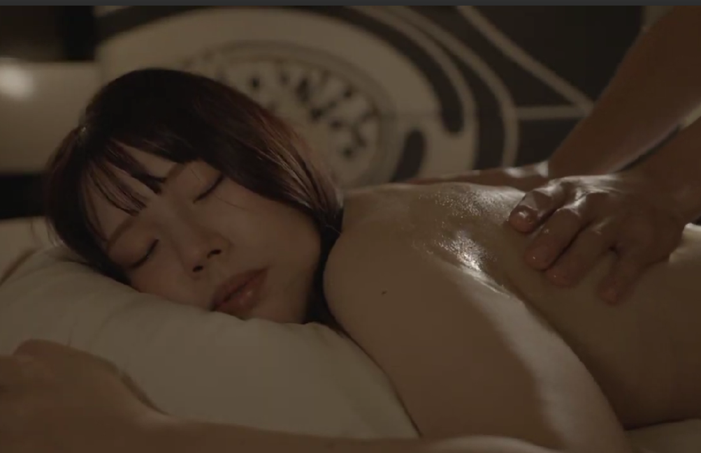 オイルマッサージ