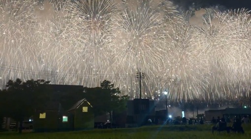 SHUN(ｼｭﾝ) 花火より近くに…