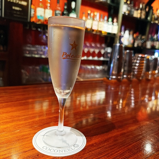 MAKOTO(ﾏｺﾄ) お気に入りのBARで🍸