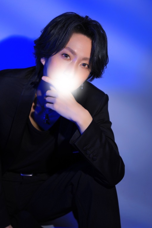 EIJI(ｴｲｼﾞ) 自分が思う自分と、人が見る自分はだいたい違う