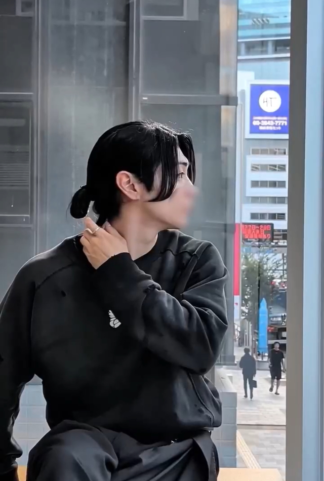 KYOHEI(ｷｮｳﾍｲ) (動画)カフェでゆったりも楽しいよ☕️