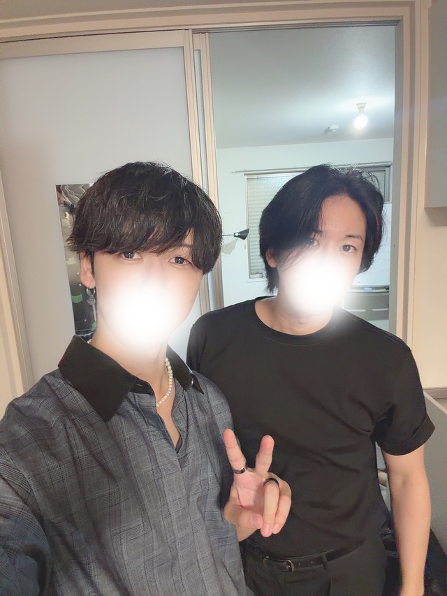 REN(ﾚﾝ) カラオケ配信