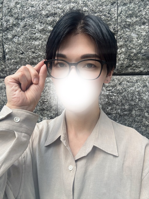 IKUYA(ｲｸﾔ) メガネ解禁👓誰かに刺さるかな？🤭