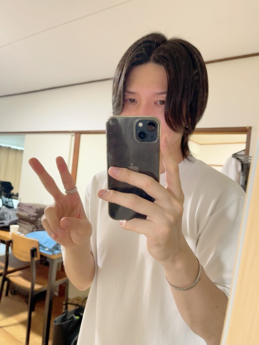 KAZUTO(ｶｽﾞﾄ) 事務所なう