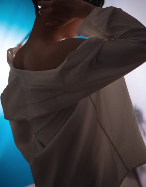 UMI(ｳﾐ) 性感の『間』