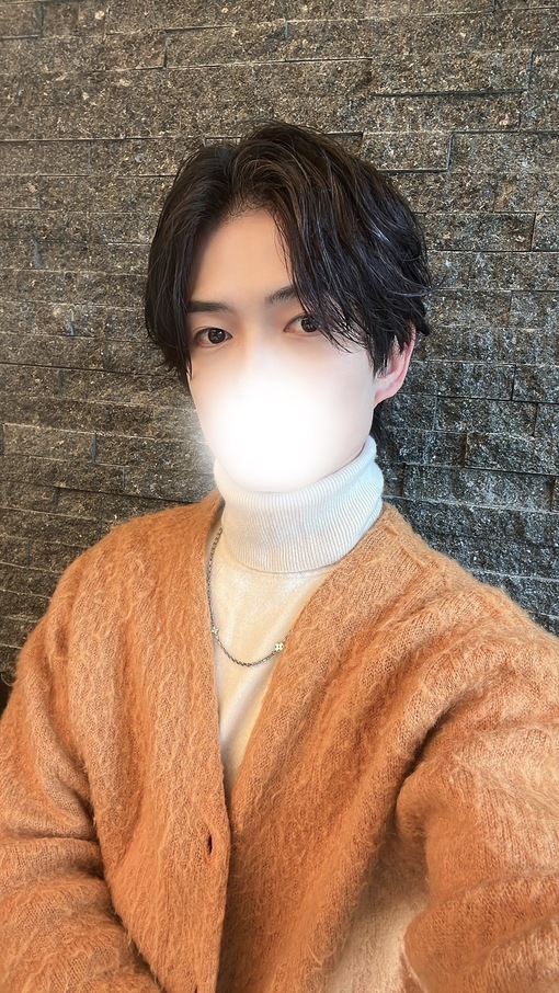 RYUSUKE(ﾘｭｳｽｹ)  朝から身だしなみ整えてくる🫶