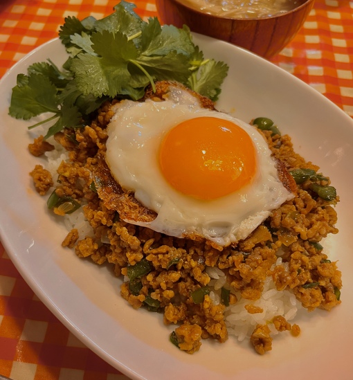 FUUGA(ﾌｳｶﾞ) 「一緒に食べ行く？一緒に作る？☺️💛」