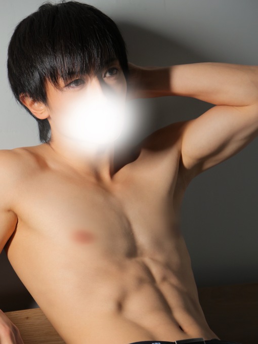 IORI（ｲｵﾘ） 【今日からチームマッチョ】