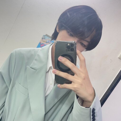 NAGITO(ﾅｷﾞﾄ) 基地忘年会おつかれ初キャス23時から！！！！