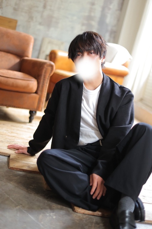 SHUYA(ｼｭｳﾔ) 本日、出勤してます🌟