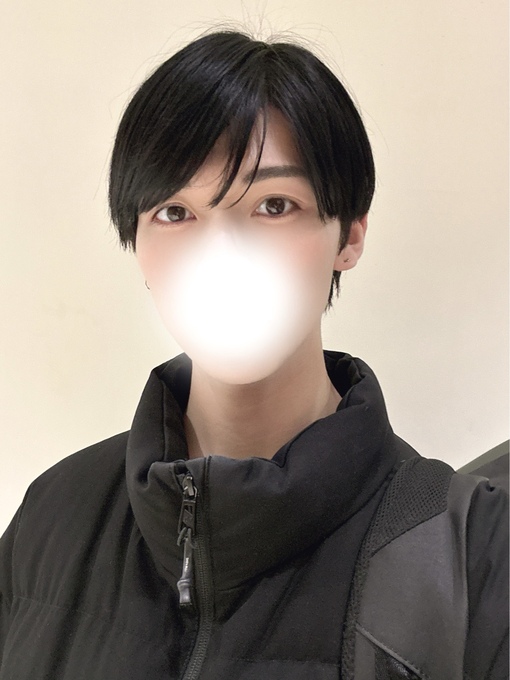 IKUYA(ｲｸﾔ) 髪切って眉サロン行ってきました✂️