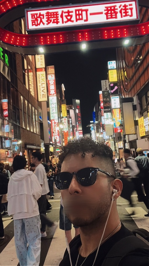 HULK(ﾊﾙｸ) 外国人観光客🧞‍♂️