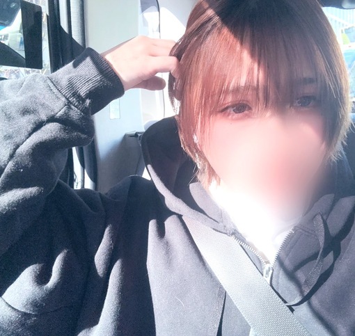 KANEKI(ｶﾈｷ) 木曜日