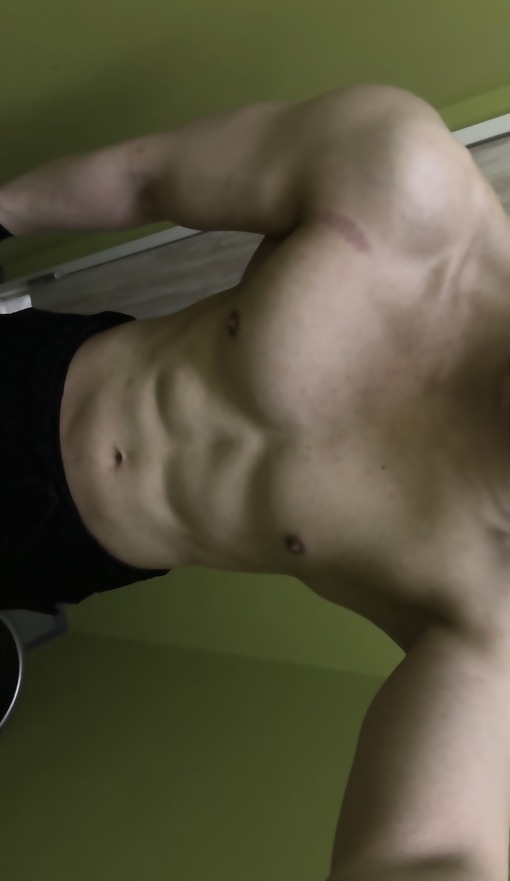 HIKARU(ﾋｶﾙ) ひかる日記24 トレーニング🏋️‍♀️