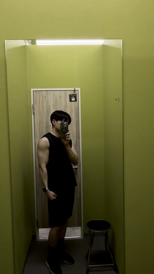 HIKARU(ﾋｶﾙ) ひかる日記36 自撮り