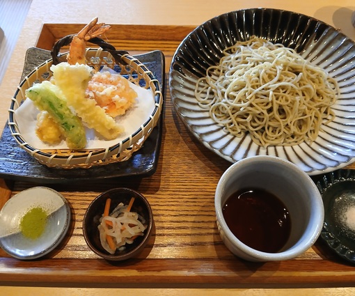 YUMA(ﾕｳﾏ) 12日　19時~24時で出勤します　ご連絡お待ちしております