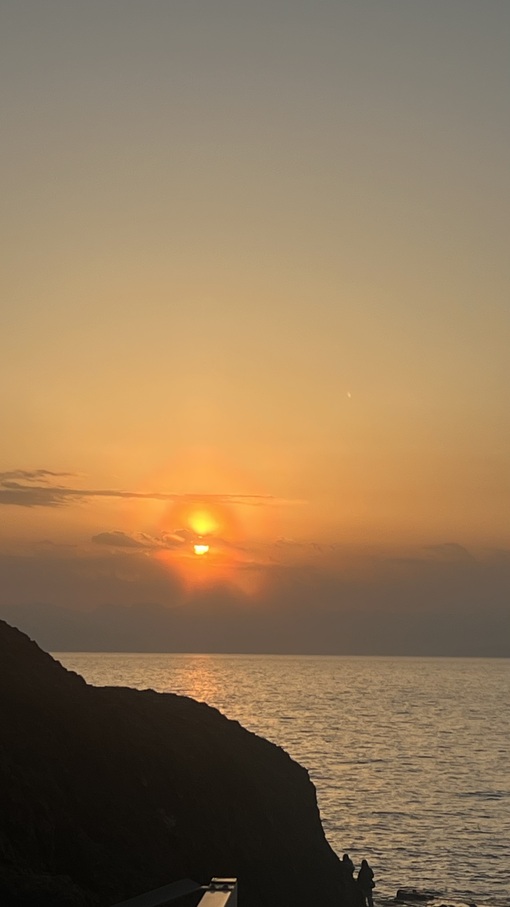 HULK(ﾊﾙｸ) Puesta de sol🧞‍♂️