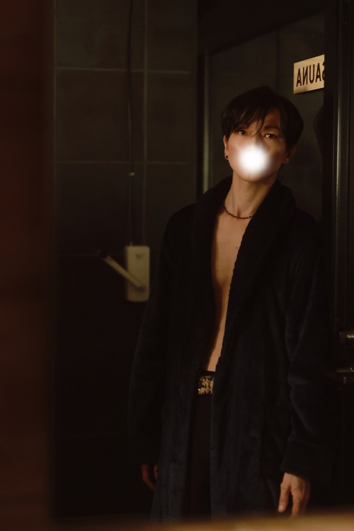 SHINYA(ｼﾝﾔ) 1万円の重み