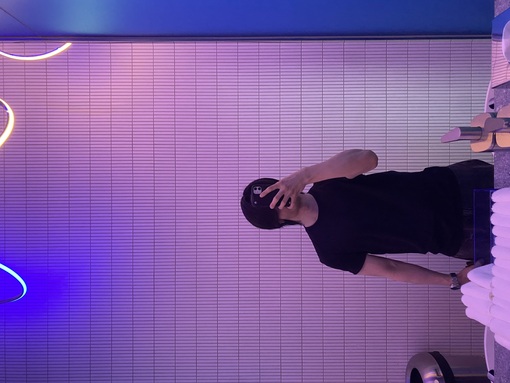 JIN(ｼﾞﾝ) W osaka