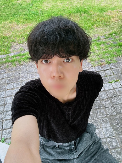 AYUMU(ｱﾕﾑ) 今日暑いね🌞