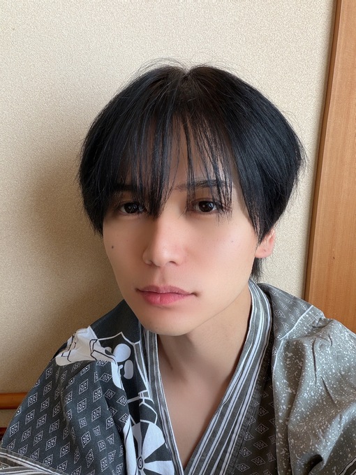 RENATO(ﾚﾅﾄ) 100いいねで全裸載せます