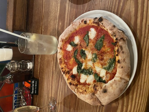 JIN(ｼﾞﾝ) 🍕