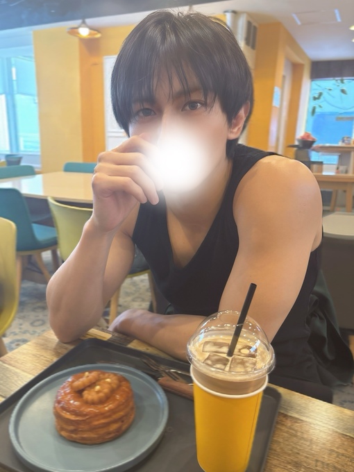 IORI（ｲｵﾘ） 筋肉カフェ