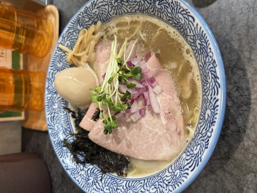 AYUMU(ｱﾕﾑ) 深夜ラーメン🍜
