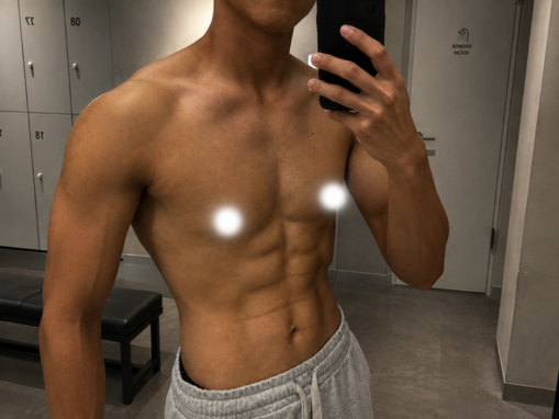 RUKA(ﾙｶ) 仕事合間の筋トレ💪