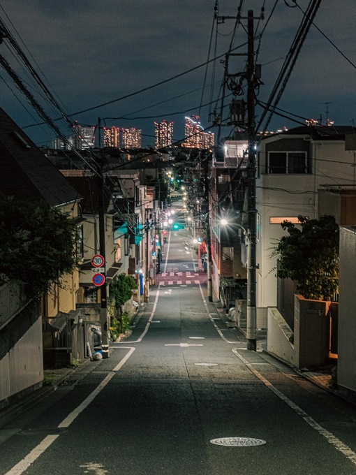 TSUKASA(ﾂｶｻ) 背中の性感帯、知ってる？
