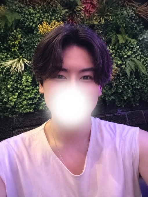 MAHIRO(ﾏﾋﾛ) 今日もラウンジへ🌙