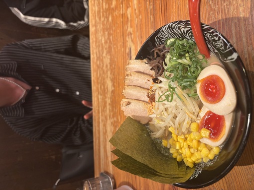 CHIHARU(ﾁﾊﾙ) ラーメンが好きなんです🫣