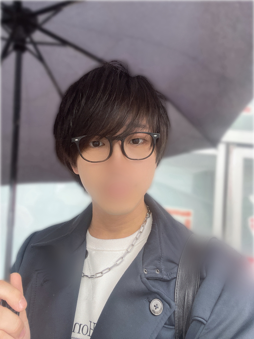 HIROMU(ﾋﾛﾑ) ひろむは　くろかみまっしゅ　になった！