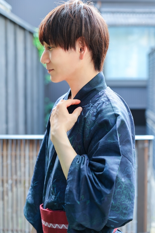 AINOSUKE(ｱｲﾉｽｹ) 沈黙も愛のひとつ