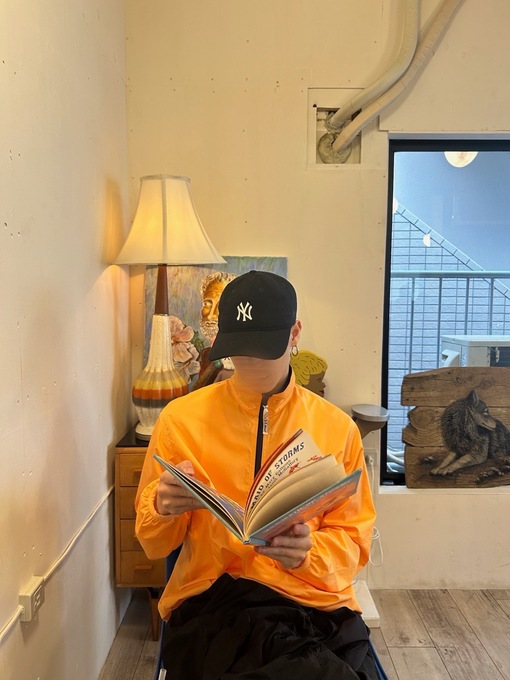 SHUN(ｼｭﾝ) 一緒に絵本読む？