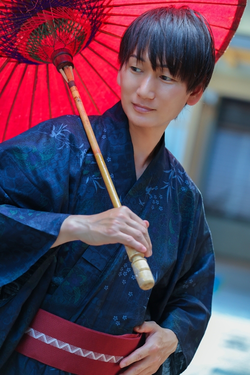 AINOSUKE(ｱｲﾉｽｹ) 言葉より行動で魅せる