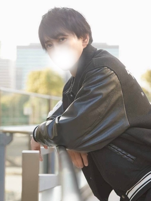 RYUNOSUKE (リュウノスケ)