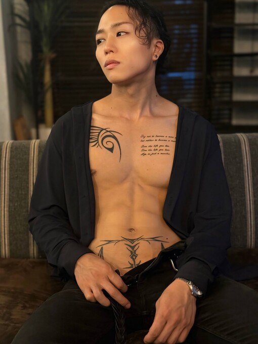 龍💎臣(ﾀﾂｵﾐ)【非喫煙】